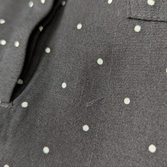 Torrid Dark Grey Sheer Blouse with Polka Dots (Size 00) - Picture 4 of 4